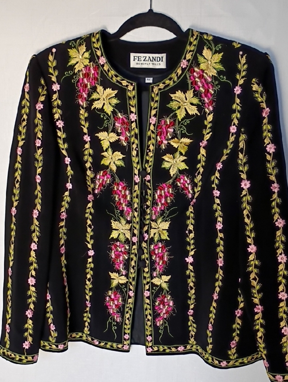 FE ZANDI Beverly Hills Women's Black Embroidered Floral Jacket Size 12